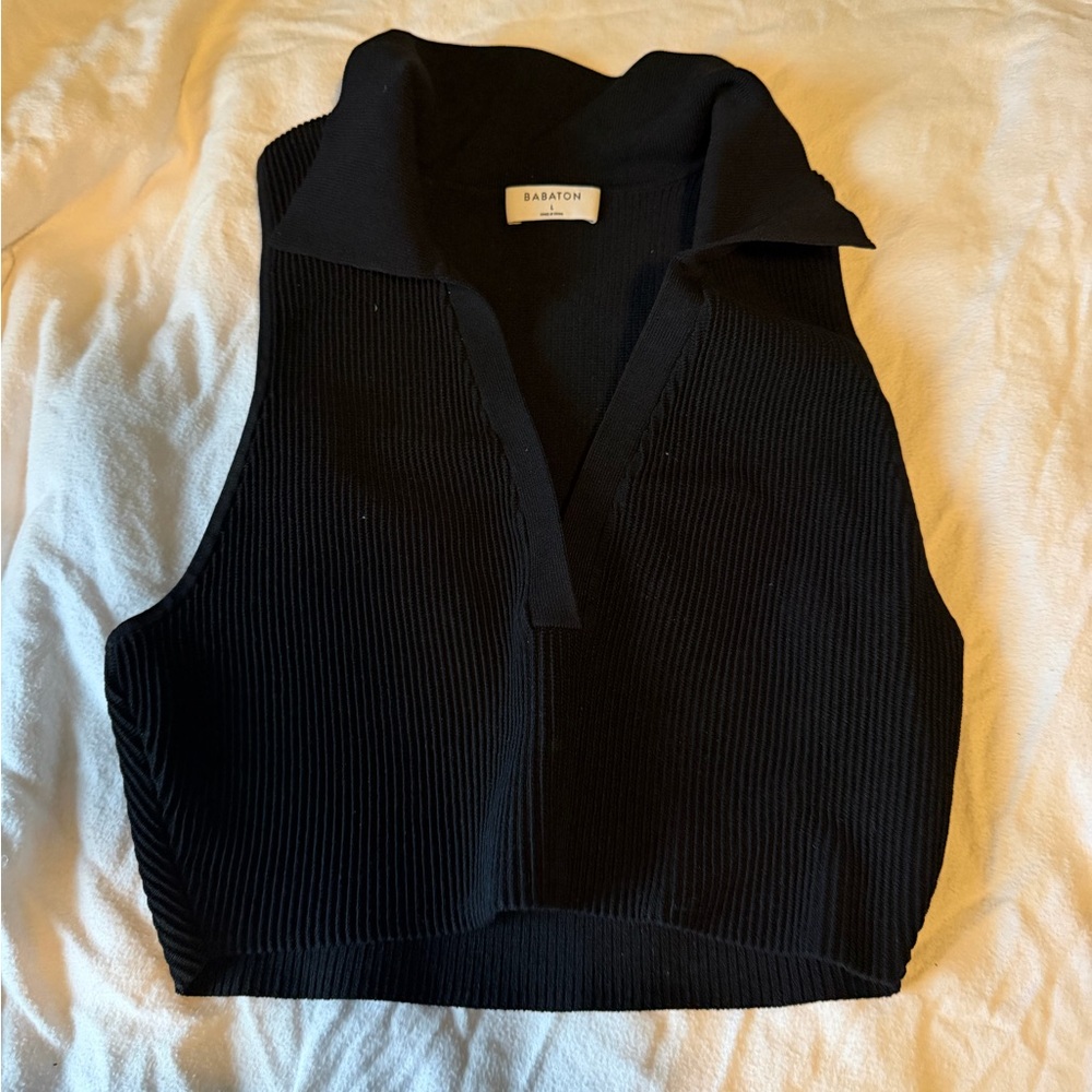 Babaton Black Ribbed Crop Top